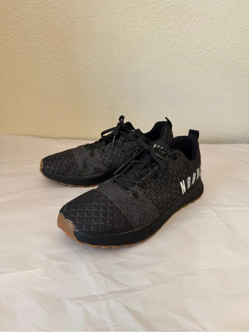 NOBULL Black Knit Men’s Training Sneakers with Gum Outsole Sz 11.5